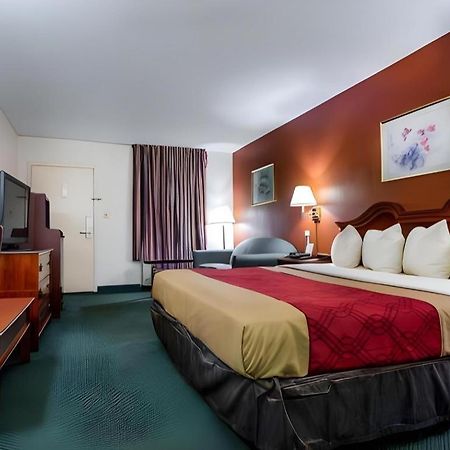 Econo Lodge South Garner Eksteriør billede