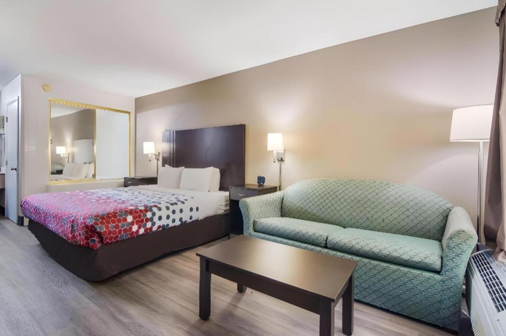 Econo Lodge South Garner Eksteriør billede