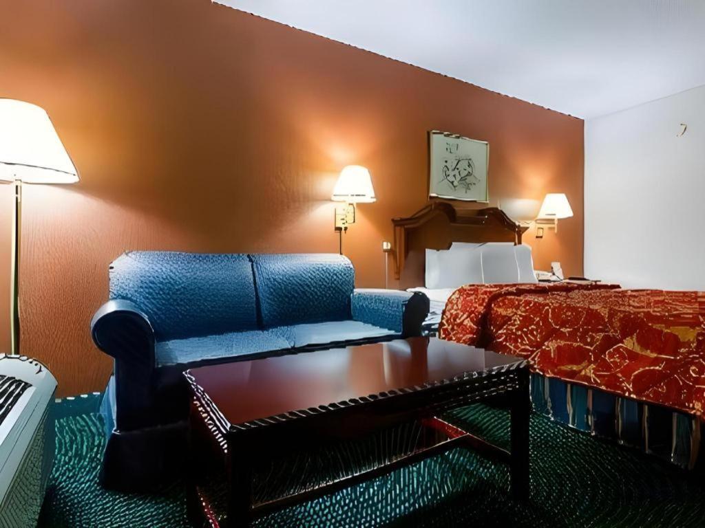 Econo Lodge South Garner Eksteriør billede