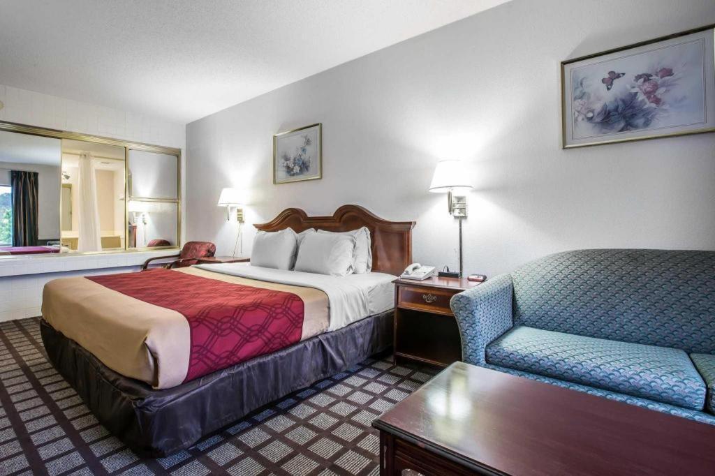 Econo Lodge South Garner Eksteriør billede