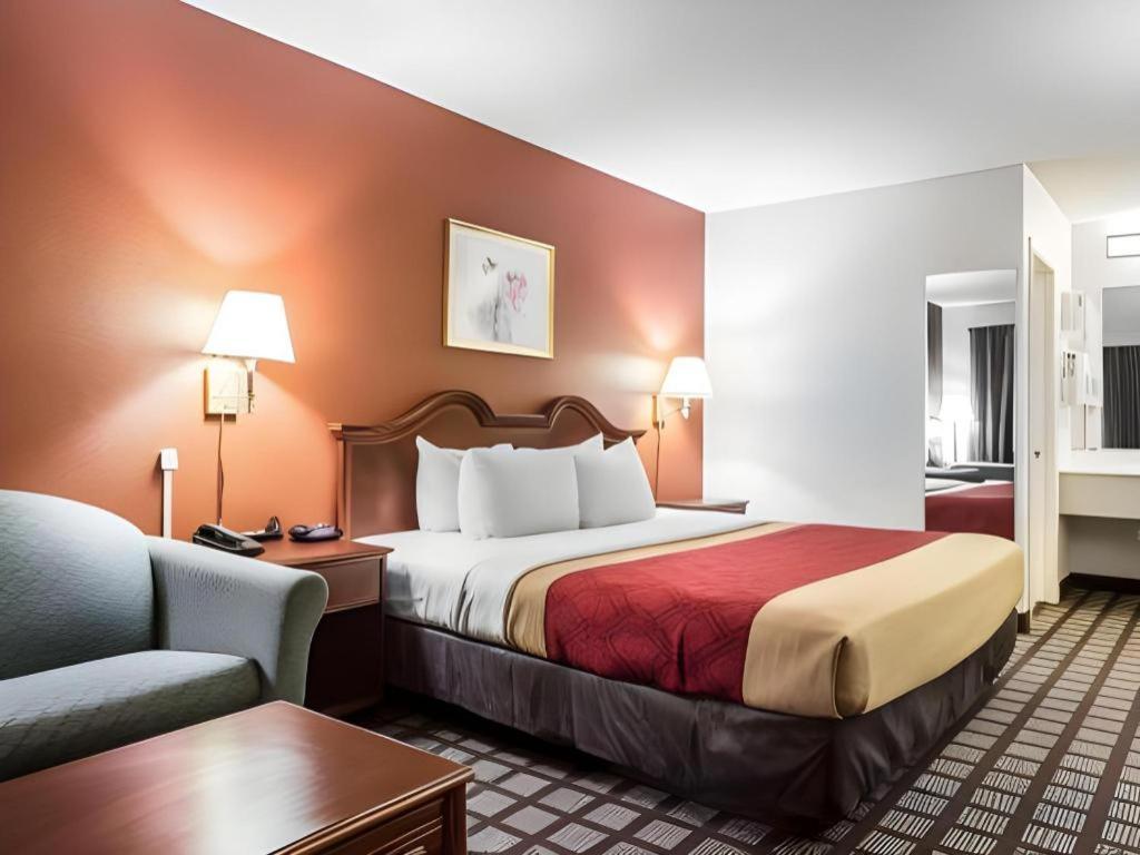 Econo Lodge South Garner Eksteriør billede