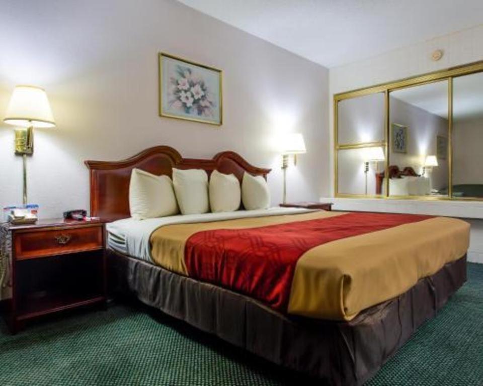 Econo Lodge South Garner Eksteriør billede